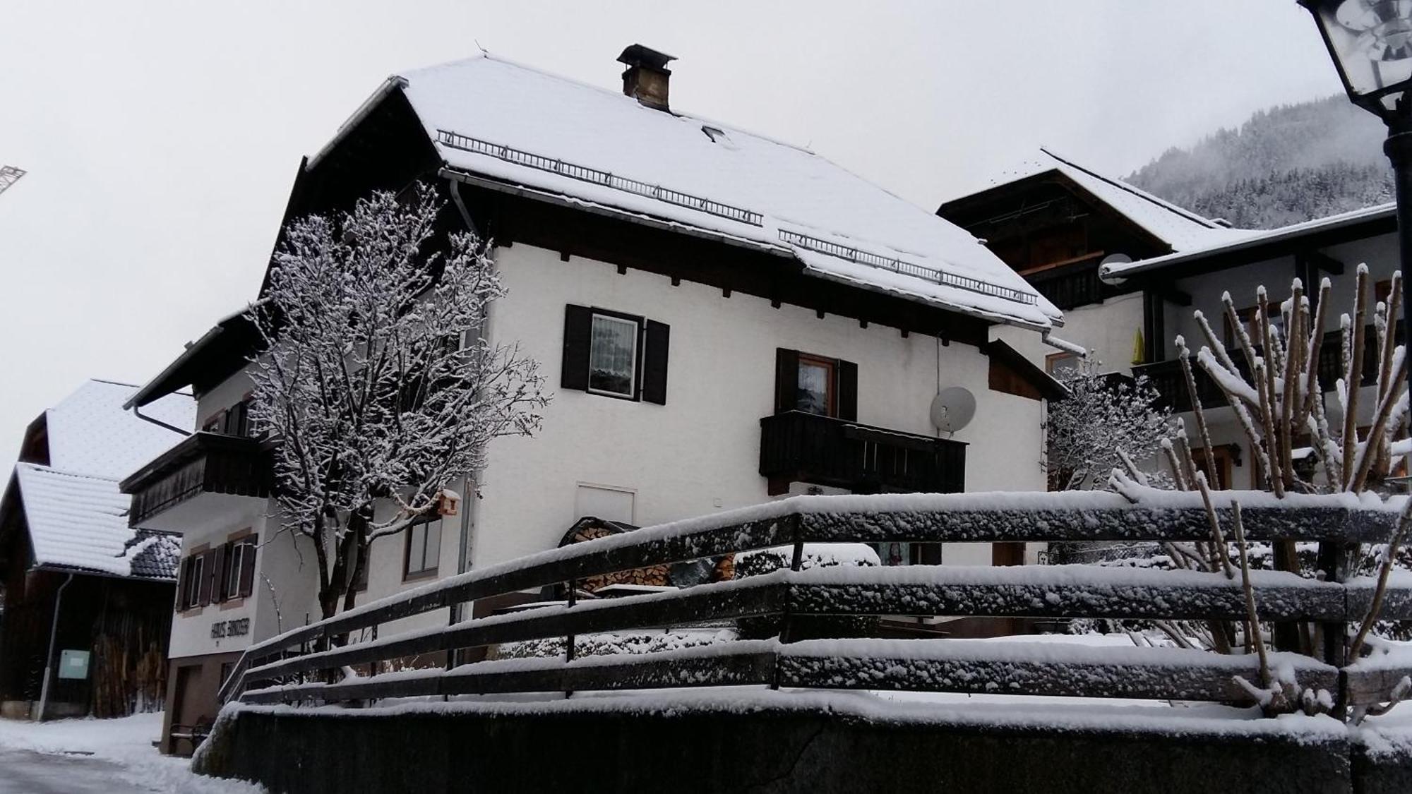Appartement Haus Binder à Weissensee Extérieur photo